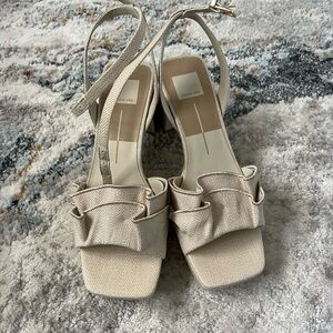 Dolce Vita Cheer Heels sandals size 9.5